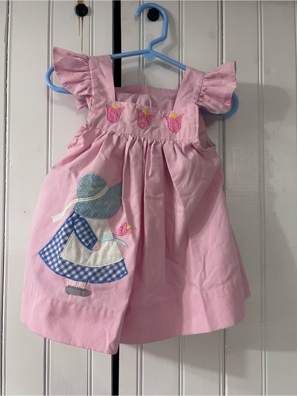 Vintage Pink Appliqué Sunbonnet Dress for Kids